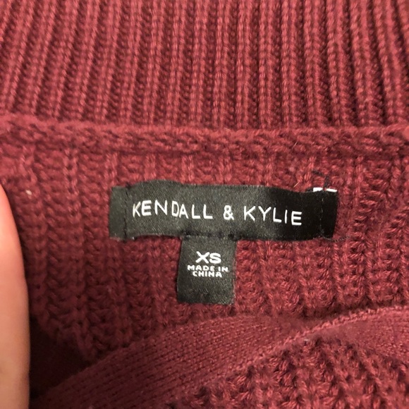 pacsun cropped sweater 🤍 - Picture 2 of 3